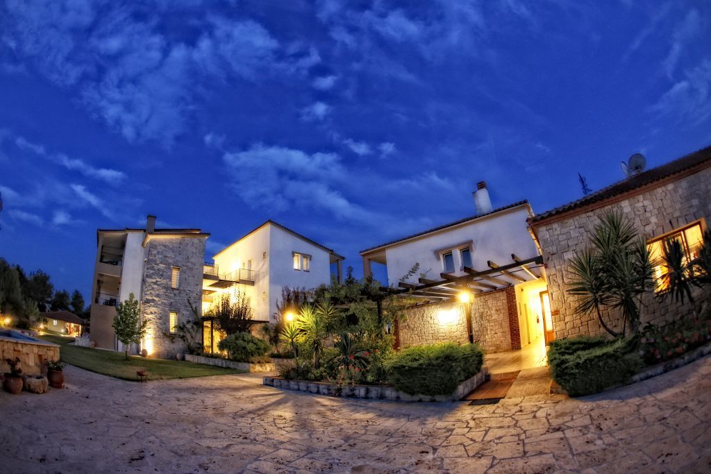 אפיטוס Nostos Hotel מראה חיצוני תמונה
