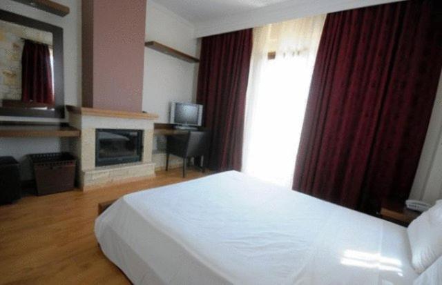 אפיטוס Nostos Hotel מראה חיצוני תמונה